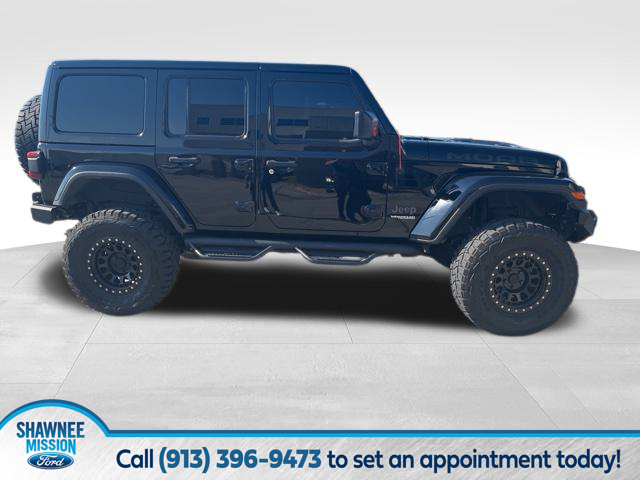 Used 2019 Jeep Wrangler Unlimited Moab with VIN 1C4HJXEG1KW531495 for sale in Kansas City